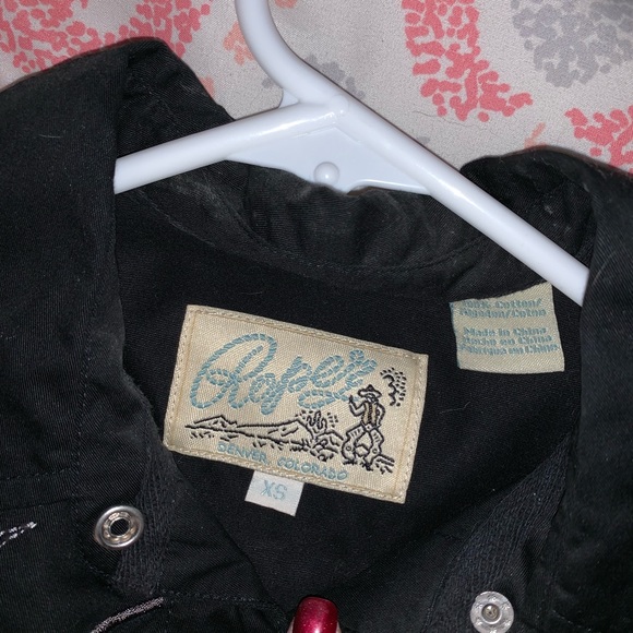 Roper button up - Picture 3 of 3